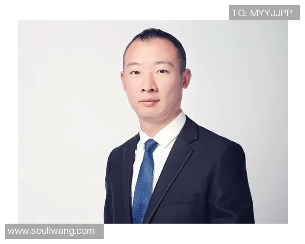 张帆的成长之路:从青涩少年到职场精英的奋斗历程与人生感悟