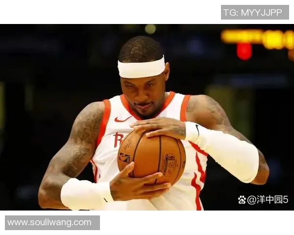 安东尼重返火箭对决昔日队友展现老将风采与新秀争锋的精彩时刻 安东尼重返火箭对决昔日队友展现老将风采与新秀争锋的精彩时刻