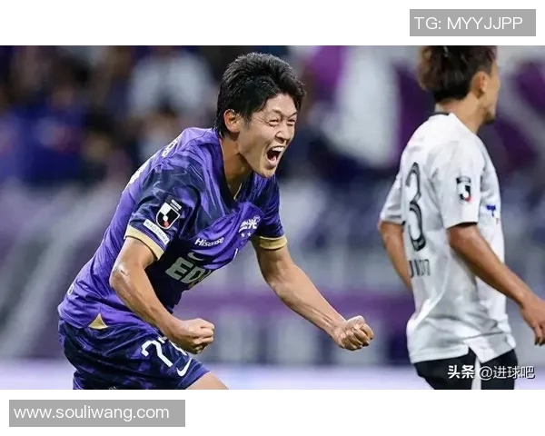 广岛三箭迎战鹿角鹿岛争夺J联赛冠军宝座的关键之战