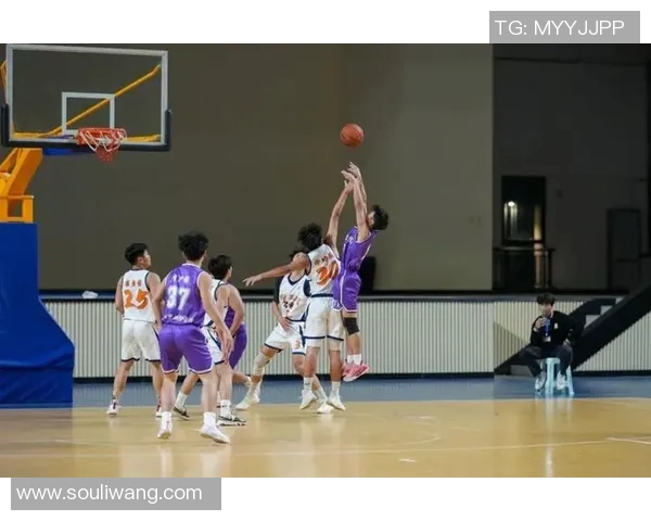 广东与辽宁半决赛精彩录像回顾见证篮球激情与团队精神的巅峰对决