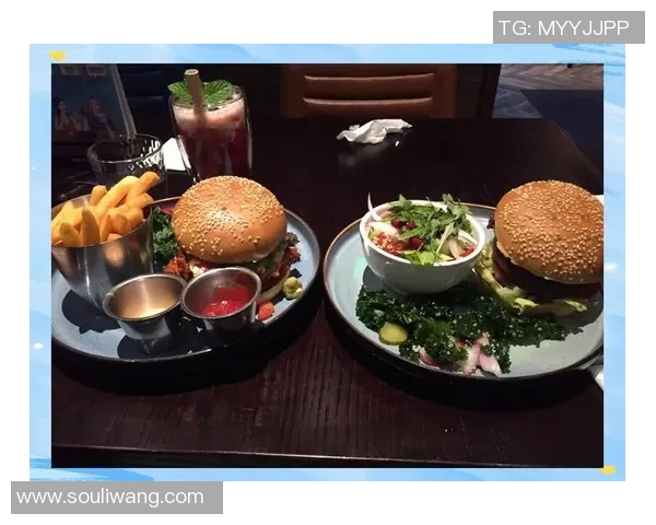 汉堡与帕圆的美味对决探寻两种风味的独特魅力与文化背景