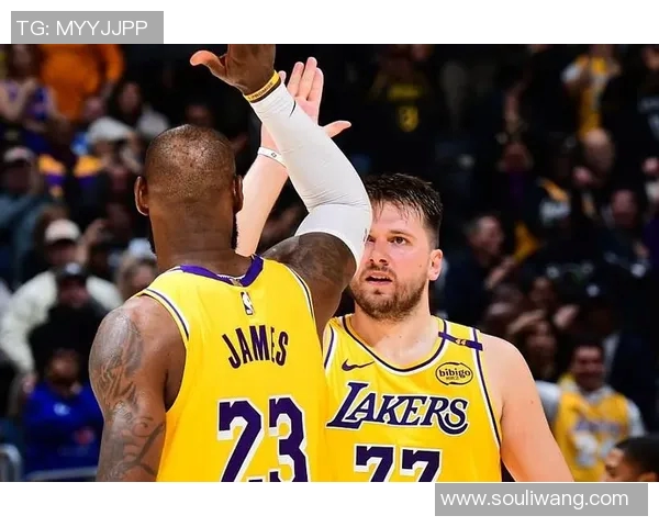 火箭与勇士激战正酣2019年2月24日精彩回顾与赛后分析