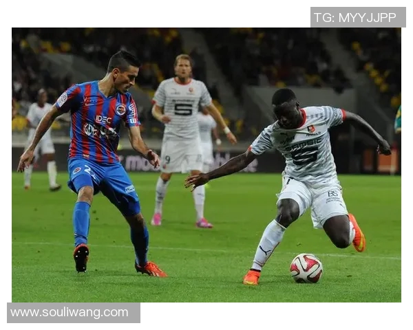 卡昂与里昂精彩对决视频回顾分析及比赛亮点总结