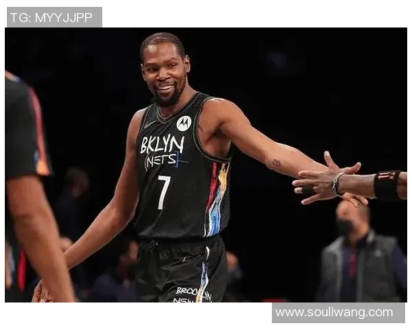 荷兰与加拿大激战正酣比分揭晓引发球迷热议