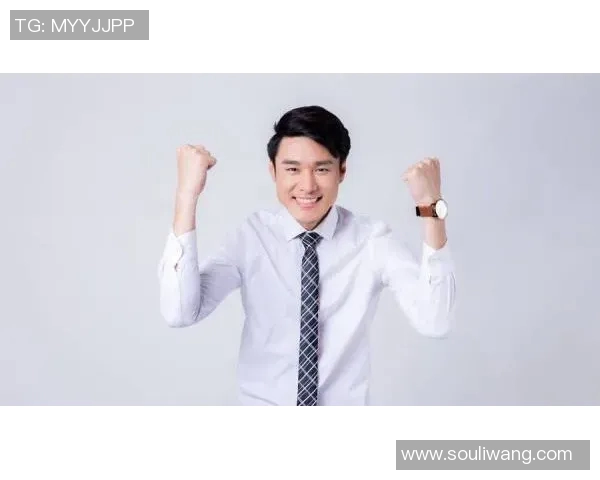 张帆的成长之路:从青涩少年到职场精英的蜕变与奋斗故事 张帆的成长之路:从青涩少年到职场精英的蜕变与奋斗故事