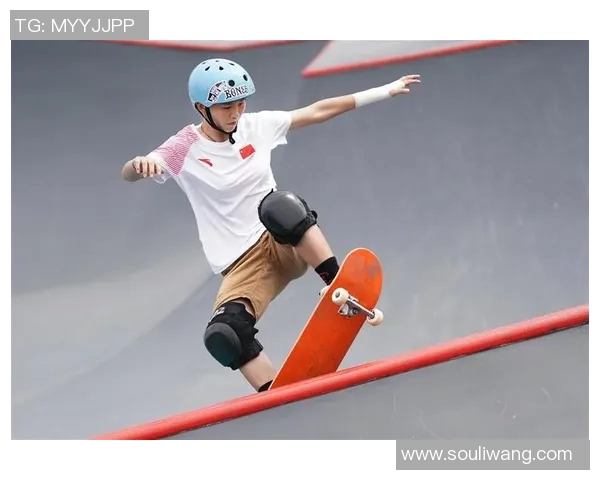 成都城市马拉松精彩回顾:滑板队实力展现与赛事亮点分析 成都城市马拉松精彩回顾:滑板队实力展现与赛事亮点分析